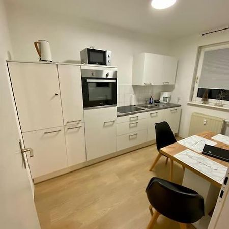 Stilvolle Ferienwohnung Mit Stellplatz Wlan Free Netflix Naehe Bahnhof Zwickau Exteriér fotografie